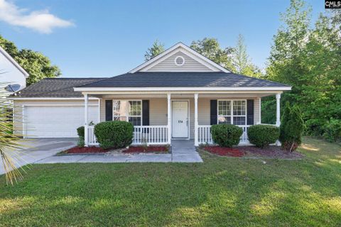 134 Hester Woods Drive active home in Hester Woods, Columbia, SC