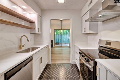 314 Dryden Lane active home in The Village At Lake Murray, Columbia, SC