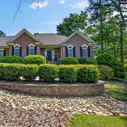 209 Winding Oak Way