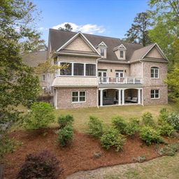 12 Lakecrest Drive