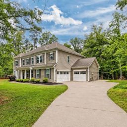 2435 Old Lexington Highway