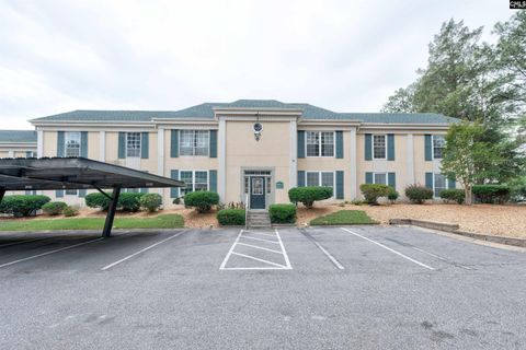 Homes in Chateau Deville, Columbia