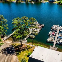 301 Harbor Heights Drive 5 B