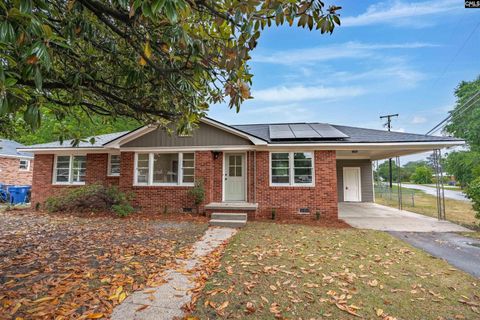 1462 Dahlia active home in Rosewood, Columbia, SC
