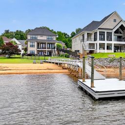 217 Porth Circle