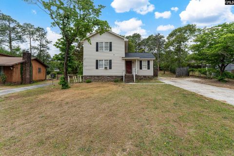 115 Ferncliffe Road active home in Briarcliffe Estates, Elgin, SC