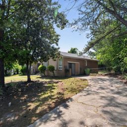 320 Folkstone Road