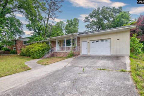 1134 Woodland Drive active home in Westover Acres, West Columbia, SC