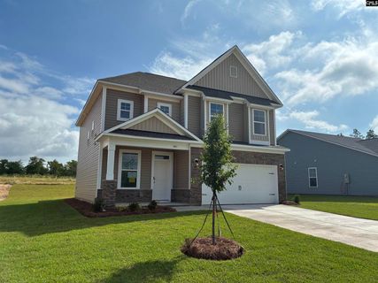 161 Dew Blossom Drive active home in Peachtree Hills, Lexington, SC
