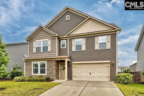 828 Red Solstice Court active home in Autumn Woods West, Lexington, SC