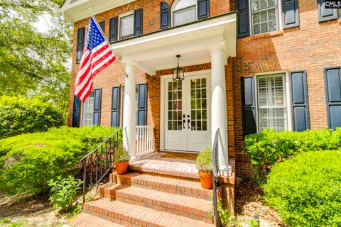4 Holly Forest Court