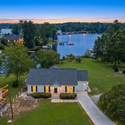 217 Lakewood Drive
