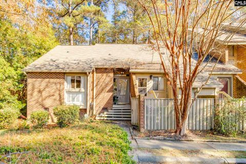 4 Gardenwood Court active home in Reflections, Columbia, SC