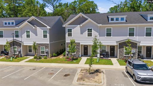 828 Yellow Swan Lane
