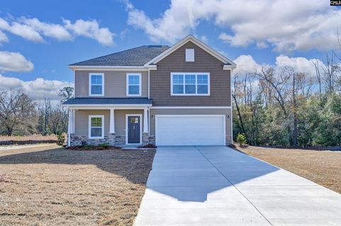 139 Middlesex Court pending home in Sylvan Ridge, Lugoff, SC