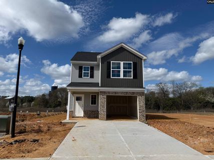 221 Laurinton Farms Drive active home in Laurinton Farms, Hopkins, SC