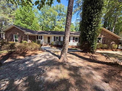 9654 Windsor Lake Boulevard pending home in Briarwood, Columbia, SC