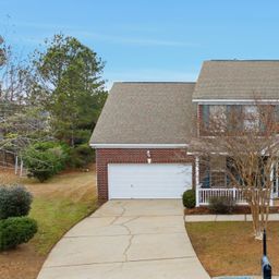 18 White Clover Court