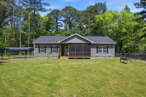 1605 S Lake Drive