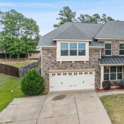 564 Upper Trail