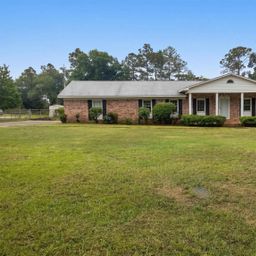 1307 Sunnyhill Drive