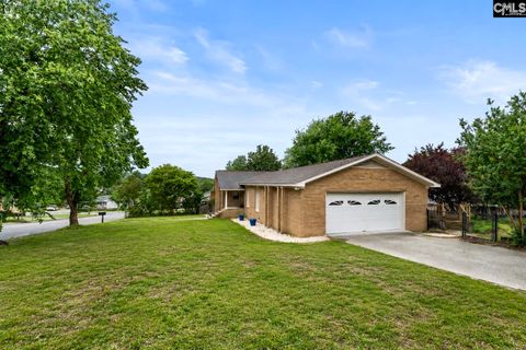 107 Partridge Hill Drive active home in Charwood, West Columbia, SC