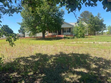 1982 Wayside Drive