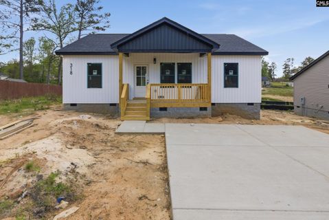 318 Lincolnshire Square pending home in Lincolnshire, Columbia, SC