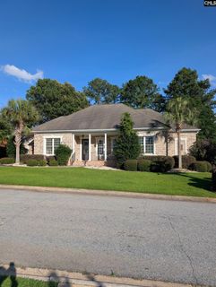 216 Pointe Overlook Drive active home in Timberlake - Overlook Pointe, Chapin, SC