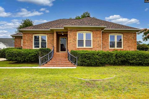 1053 Tarrytown Lane pending home in Hampton Crest, West Columbia, SC