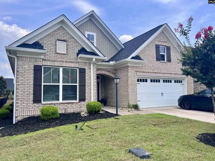 208 Mary Locke Court active home in Northwoods Villas At Woodcreek Farms, Elgin, SC