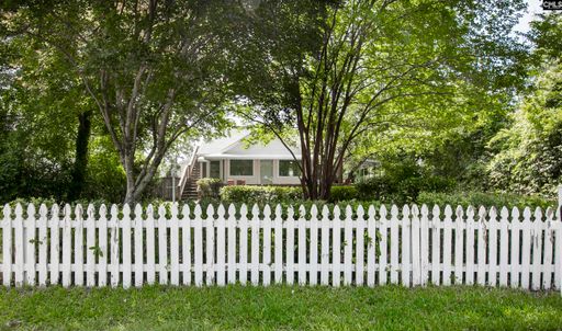 702 Buckingham Road active home in Lake Katherine, Columbia, SC