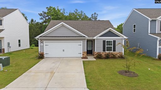 1676 Hidden Garden Lane pending home in Finlay Farms, Gilbert, SC