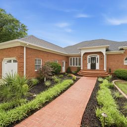 304 Racket Road