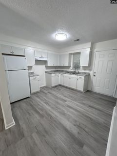 805 Central Drive