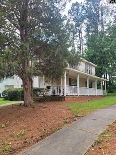 120-122 Country Towns Drive pending home in Country Townes, Columbia, SC