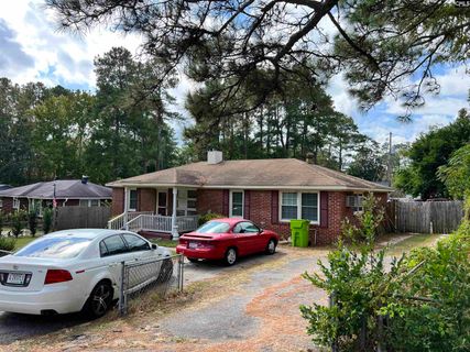 2218 Long Shadow Lane