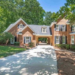 7 Land Stone Court