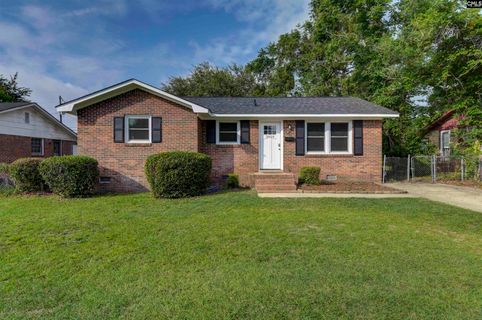3929 Trotter Road active home in Pine Lakes, Columbia, SC
