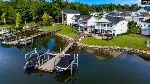 Sunset Bay, Lexington