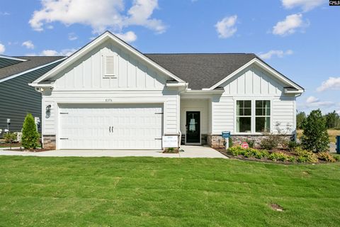 286 Summer Orchard Drive active home in Summer Orchard, Lexington, SC