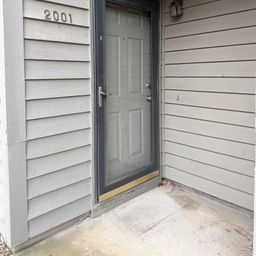 2001 Village Creek Drive