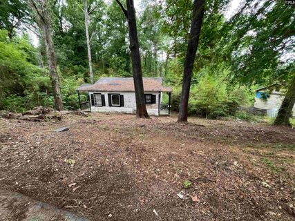 1515 Hatcher Drive pending home in Fairfield Terrace, Columbia, SC