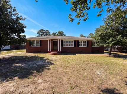 3006 Hilldale Road
