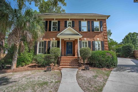 17 Old Woodlands Court active home in Olde Woodlands, Columbia, SC