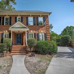 17 Old Woodlands Court