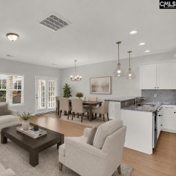 748 North Pinewalk Way