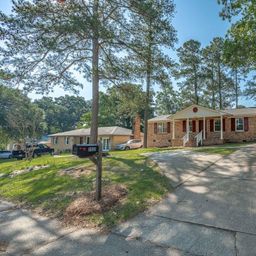 3920 Highland Park Drive