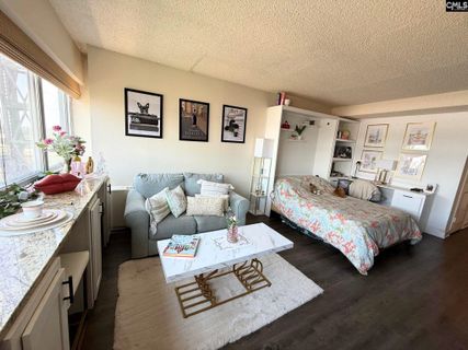 1520 Senate Street 123