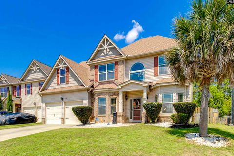 631 Twisted Oak Court